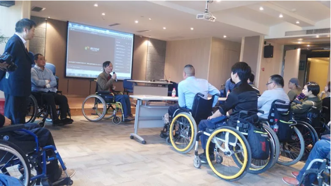 杭州市脊髓损伤者智能机器人康复讲座在杭州恩华医院举办